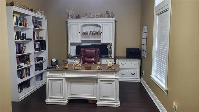 $599,000 | 6900 Shadow Lane, Lake Charles, LA 70605