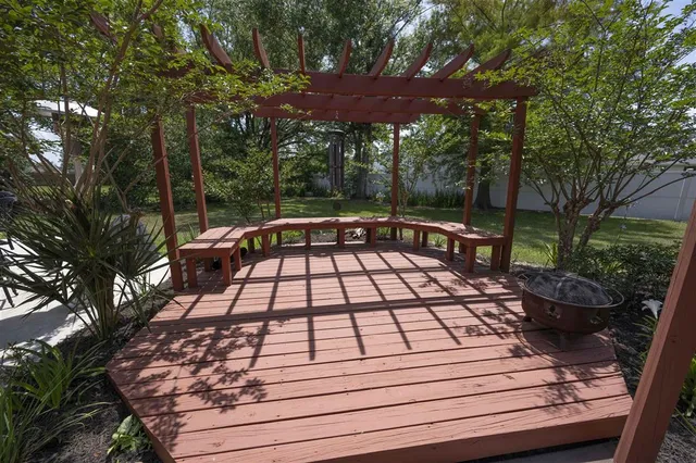 $599,000 | 6900 Shadow Lane, Lake Charles, LA 70605