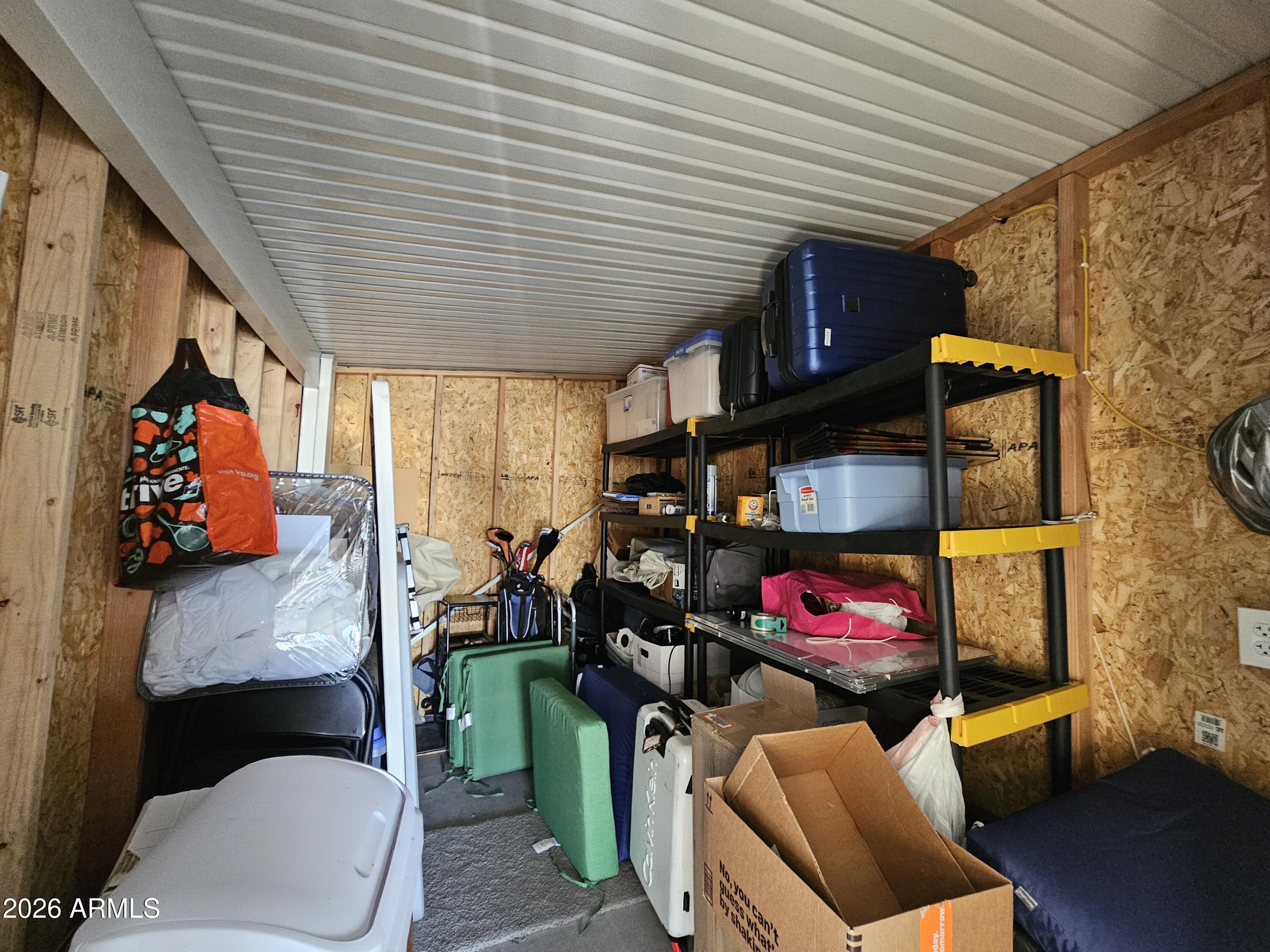 650 North Hawes Road, Unit 3223 Mesa, AZ 85207 - Photo 11 of 39 a utility room with dryer and washer