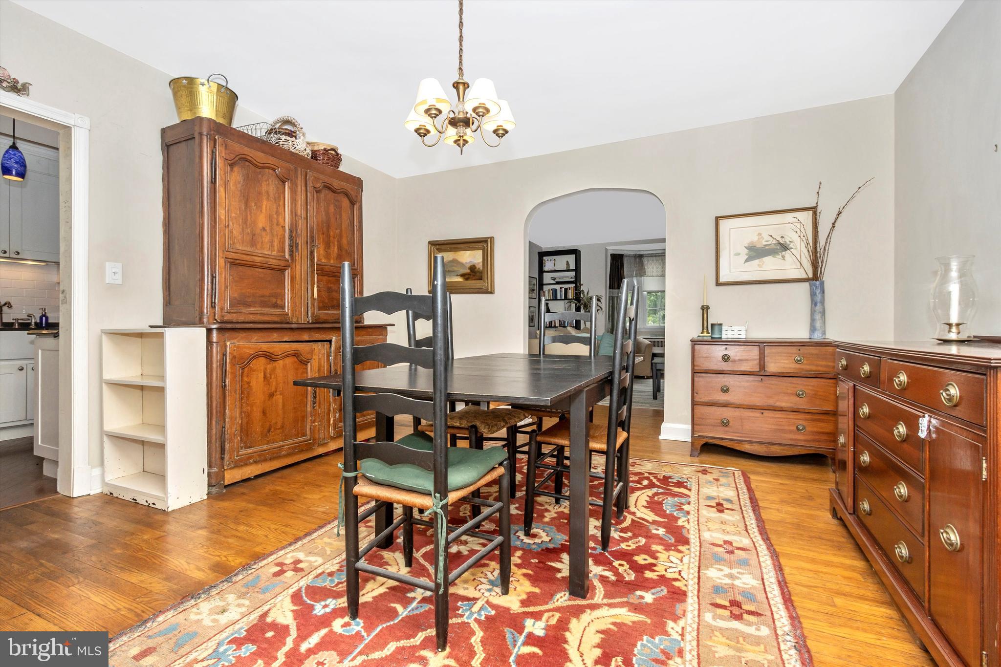 4235 Wickford Road Baltimore, MD 21210 - Photo 14 of 50 Hardwoods throughout