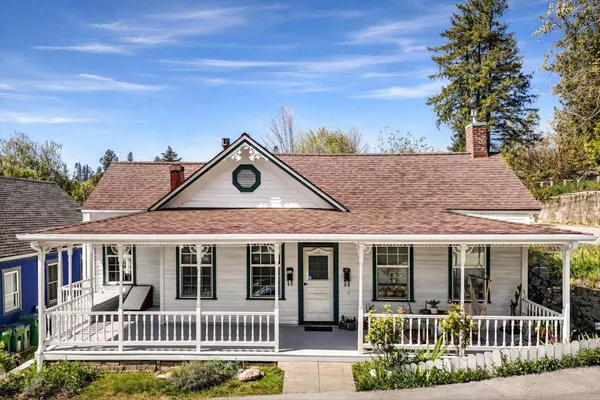 $699,000 | 215 Nevada Street, Nevada City, CA 95959