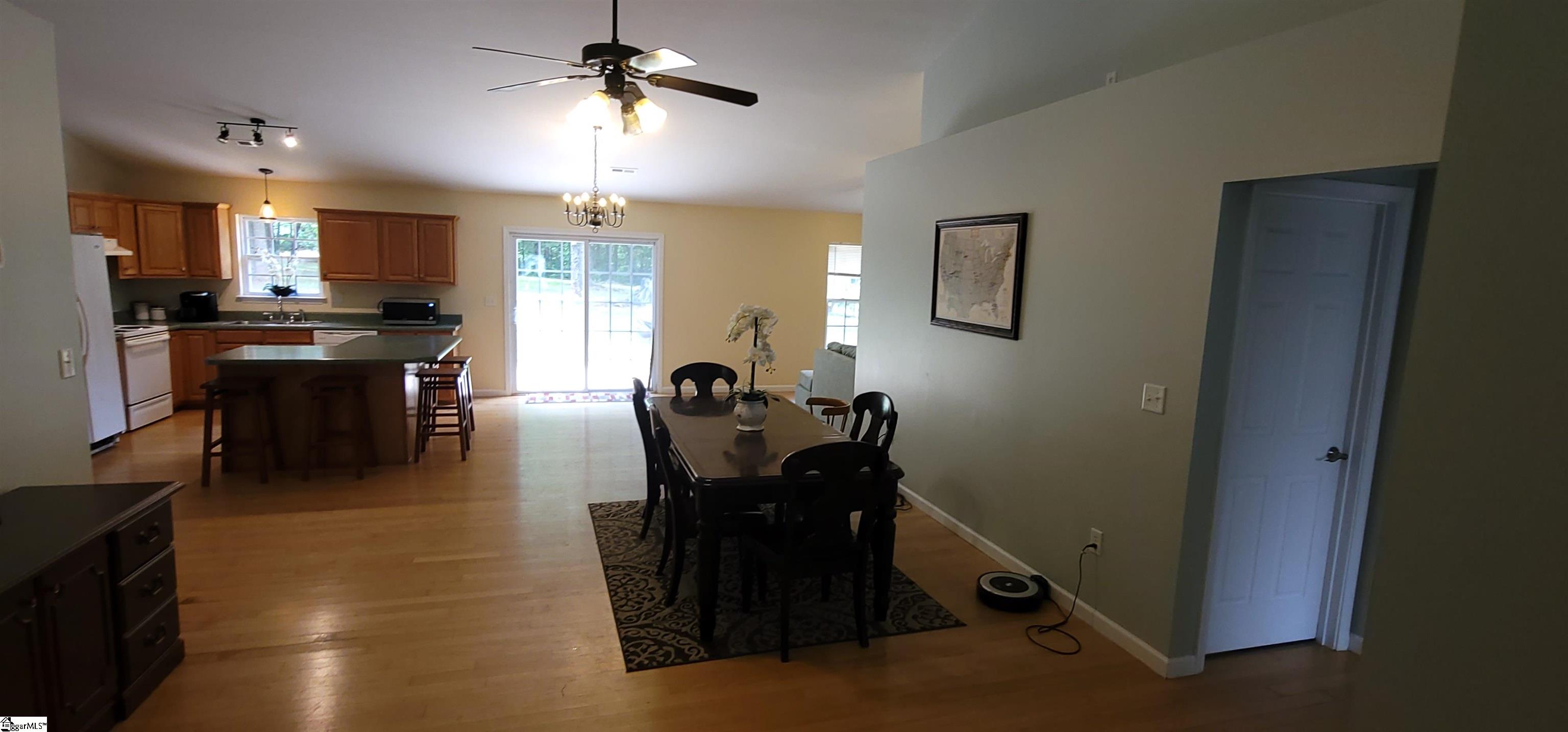 255 Bethany Court Inman, SC 29349 - Photo 9 of 33
