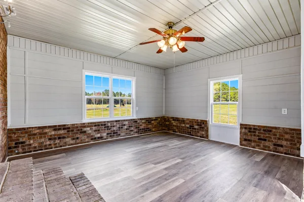$429,000 | 2851 Highway 984, Galivants Ferry, SC 29544