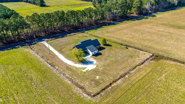$429,000 | 2851 Highway 984, Galivants Ferry, SC 29544