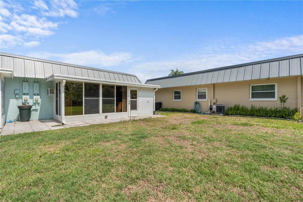 11609 Bayonet Lane New Port Richey, FL 34654 - Photo 14 of 33