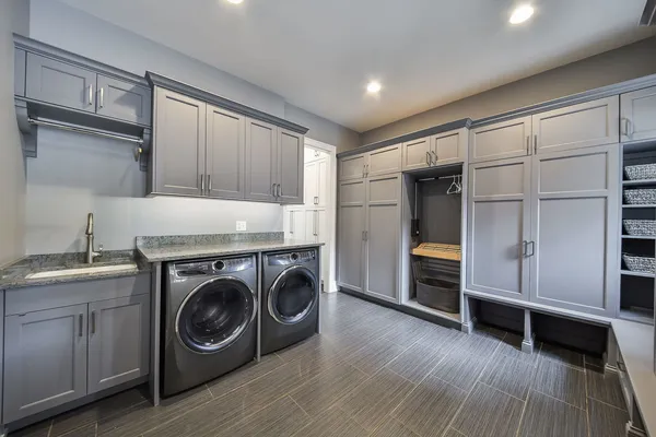 $2,490,000 | 1308 North Wright Street, Naperville, IL 60563
