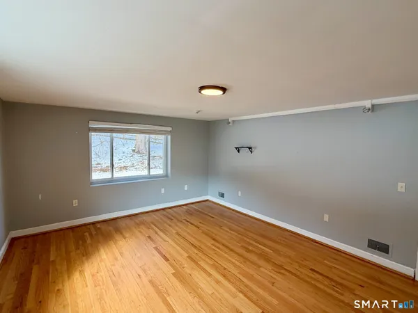 $3,800 | 25 Plymouth Road, Harwinton, CT 06791