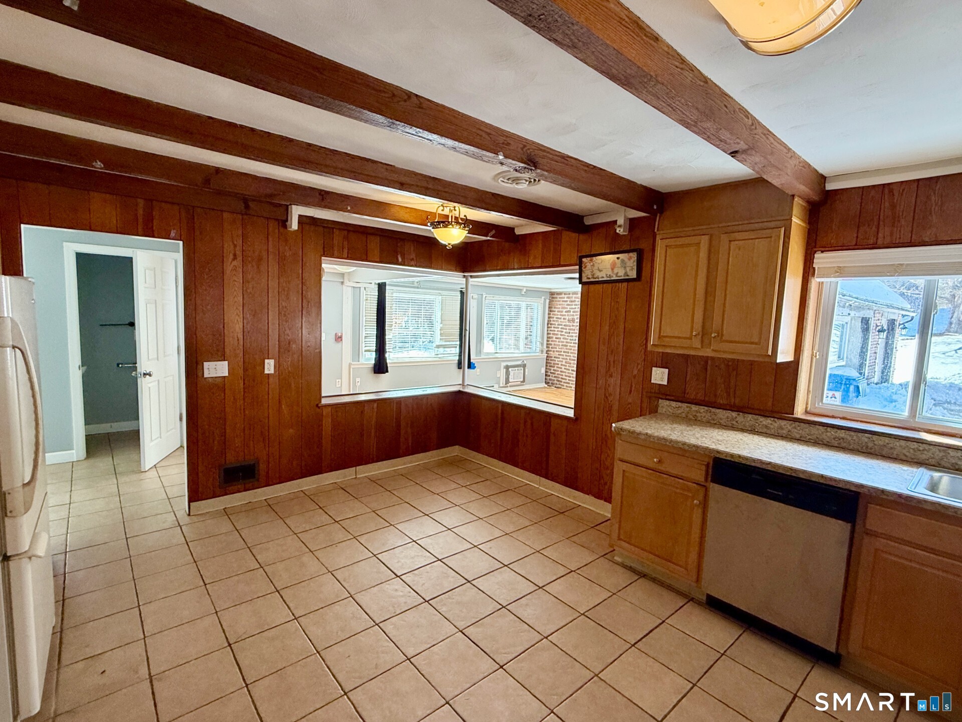 25 Plymouth Road Harwinton, CT 06791 - Photo 4 of 32