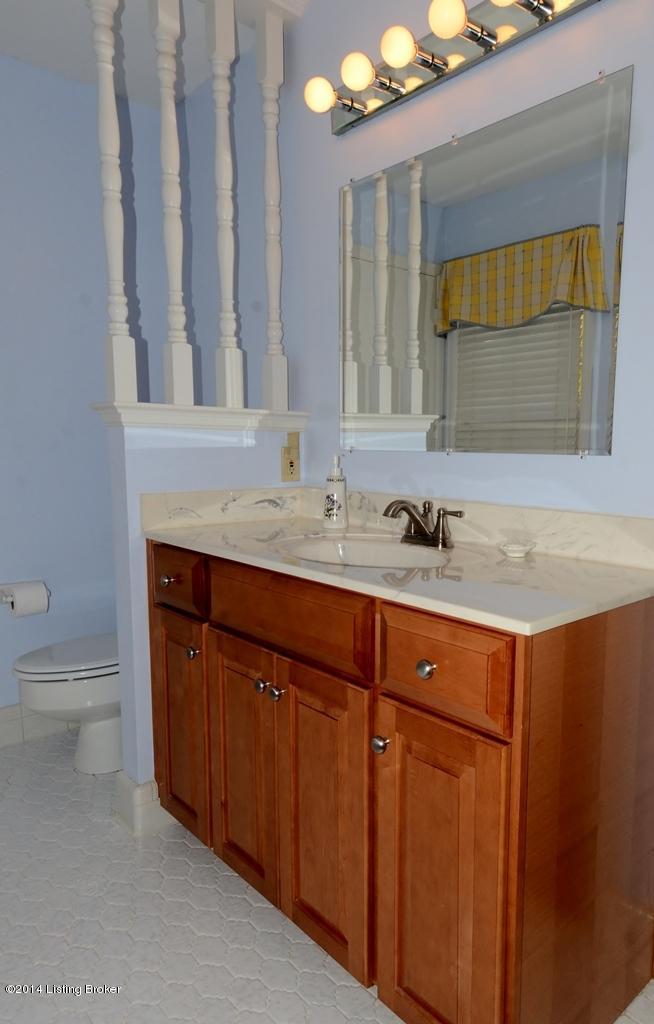 2901 Lightheart Road Louisville, KY 40222 - Photo 29 of 53 DLJ_4476 bathroom