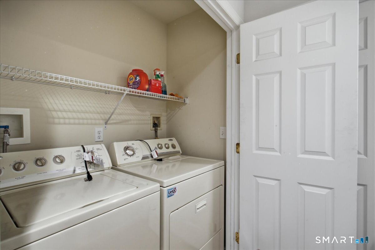 11 Mercy Street, Unit 11 Danbury, CT 06810 - Photo 23 of 30