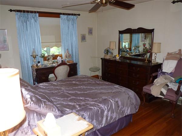 33 Rockingham Avenue Lowell, MA 01851 - Photo 13 of 22 Gallery Image 13