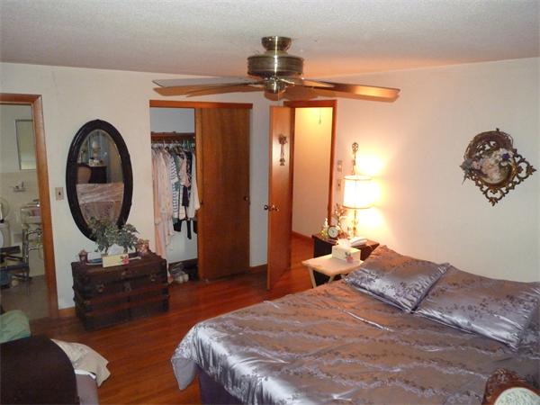 33 Rockingham Avenue Lowell, MA 01851 - Photo 14 of 22 Gallery Image 14