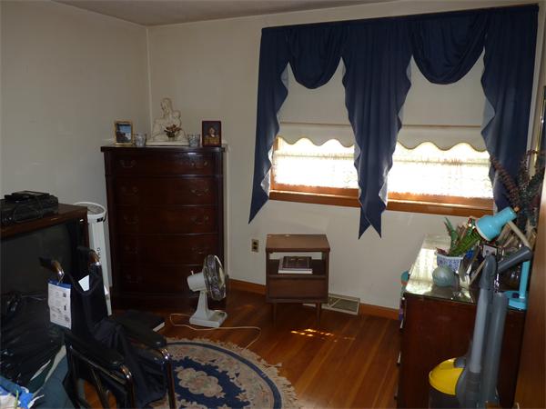 33 Rockingham Avenue Lowell, MA 01851 - Photo 17 of 22 Gallery Image 17