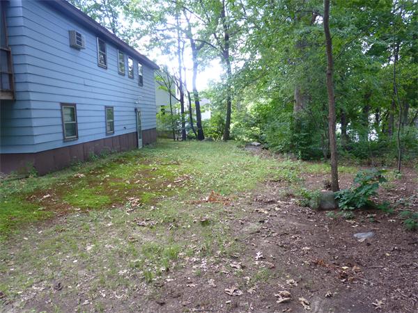 33 Rockingham Avenue Lowell, MA 01851 - Photo 2 of 22 Gallery Image 2