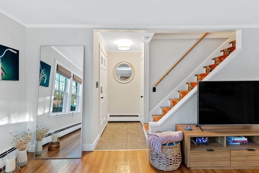 13 Valley View Road Wayland, MA 01778 - Photo 2 of 33 Gallery Image 2