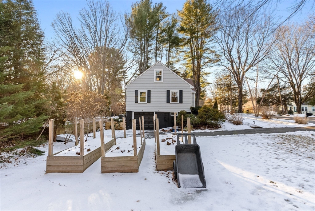 13 Valley View Road Wayland, MA 01778 - Photo 27 of 33 Gallery Image 27