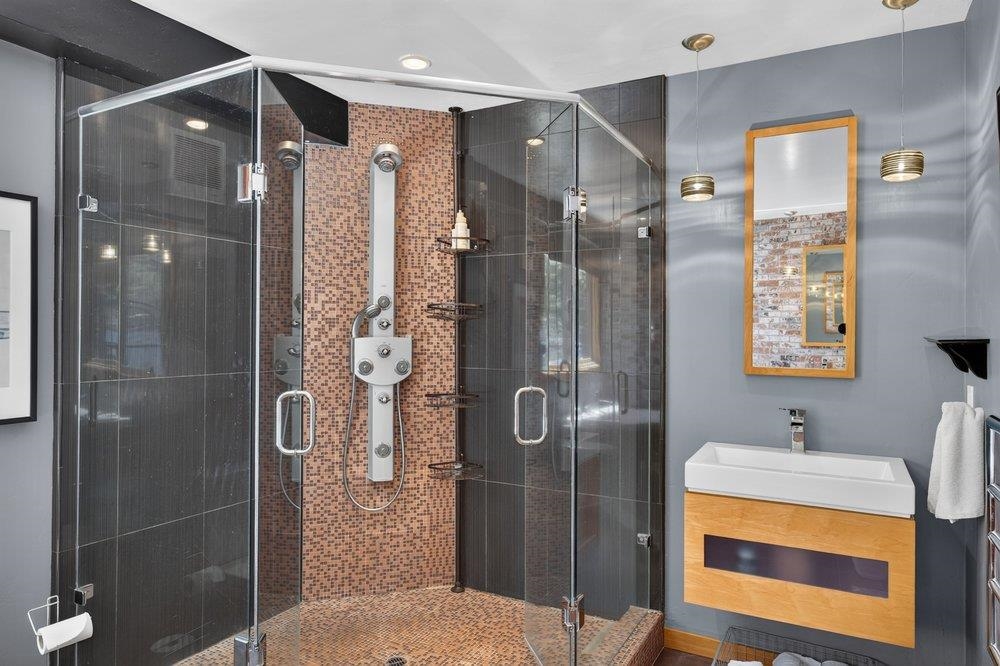 15146 Donner Pass Road Truckee, CA 96161 - Photo 16 of 28