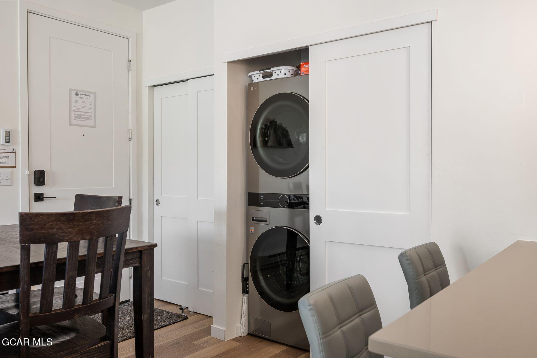 421 West Meadow Mile, Unit 3 Fraser, CO 80442 - Photo 12 of 29 a view of a livingroom with washer and dryer