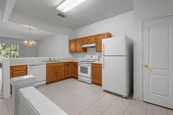 $258,400 | 2712 Conch Hollow Drive, Brandon, FL 33511