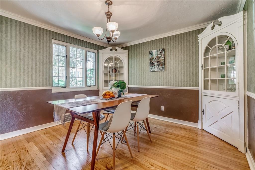 7514 Graymore Road Pittsburgh, PA 15221 - Photo 9 of 23 Gallery Image 9