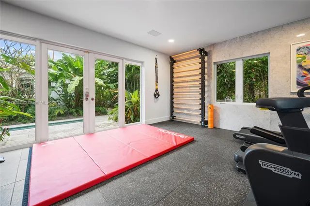 $45,000 | 625 East Dilido Drive, Miami Beach, FL 33139