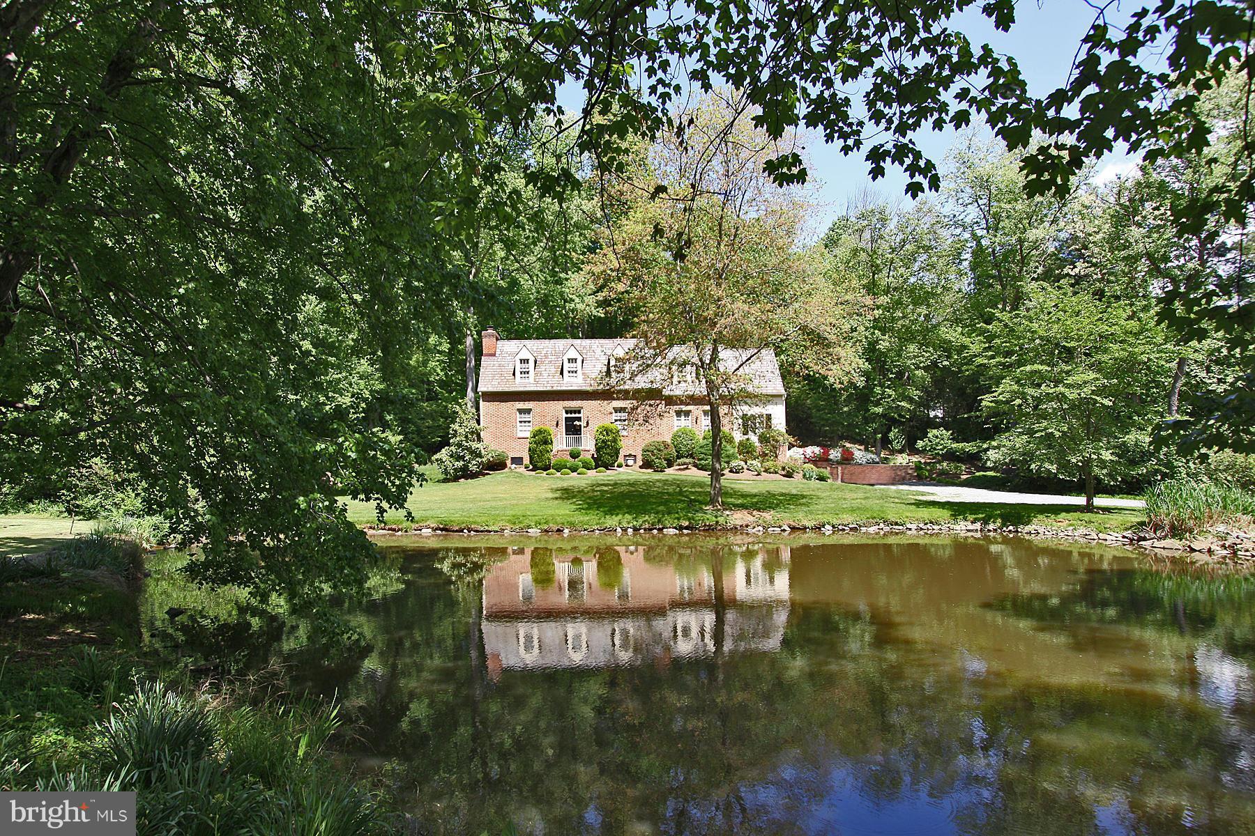 Exterior (Front)
