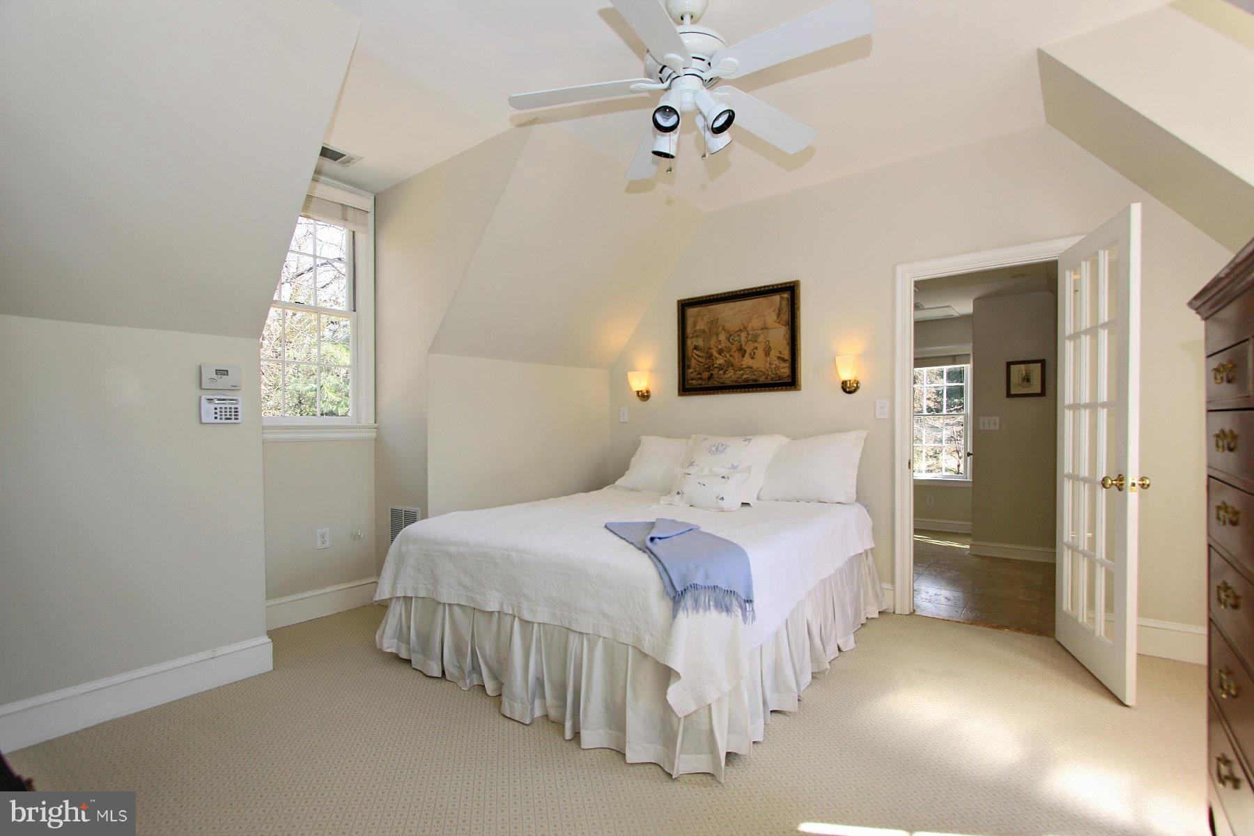 10026 Colvin Run Road Great Falls, VA 22066 - Photo 19 of 30 Bedroom (Master)