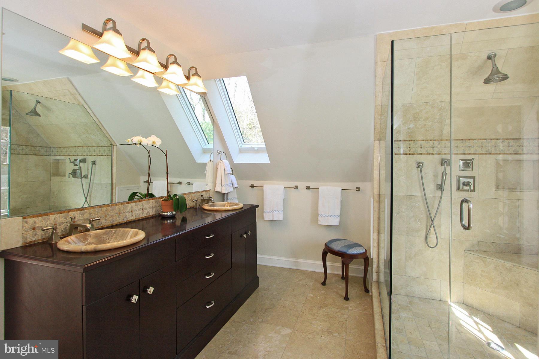 10026 Colvin Run Road Great Falls, VA 22066 - Photo 21 of 30 Bath (Master)