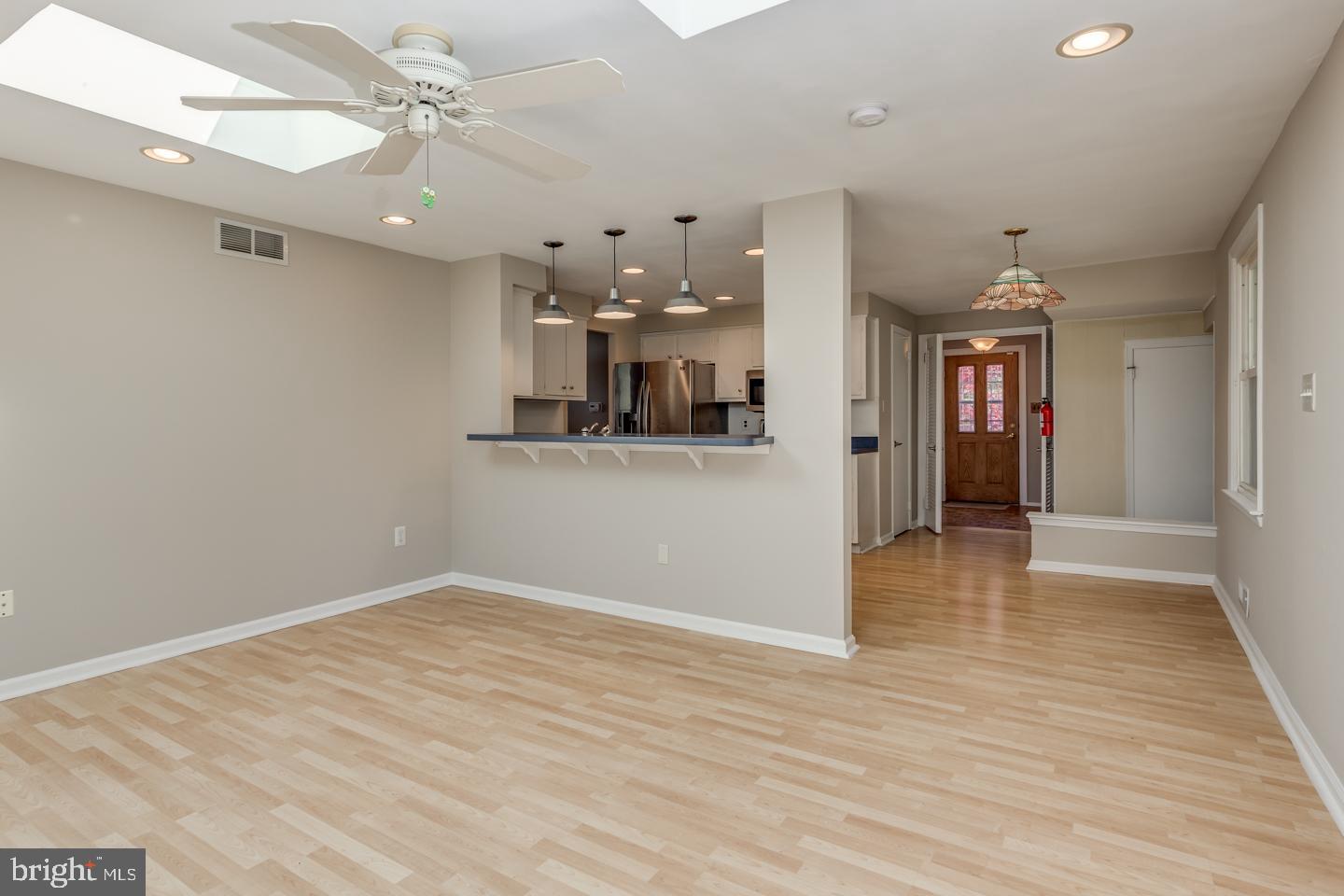 119 Fenwick Road Cherry Hill, NJ 08034 - Photo 15 of 38