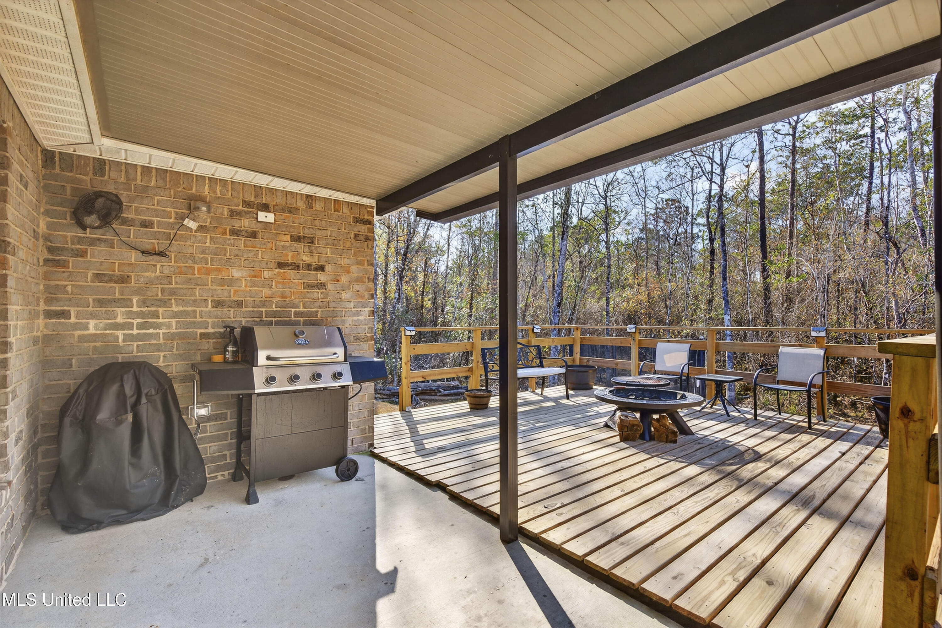 46 Cascade Cove Perkinston, MS 39573 - Photo 14 of 32 46CascadeCove-24