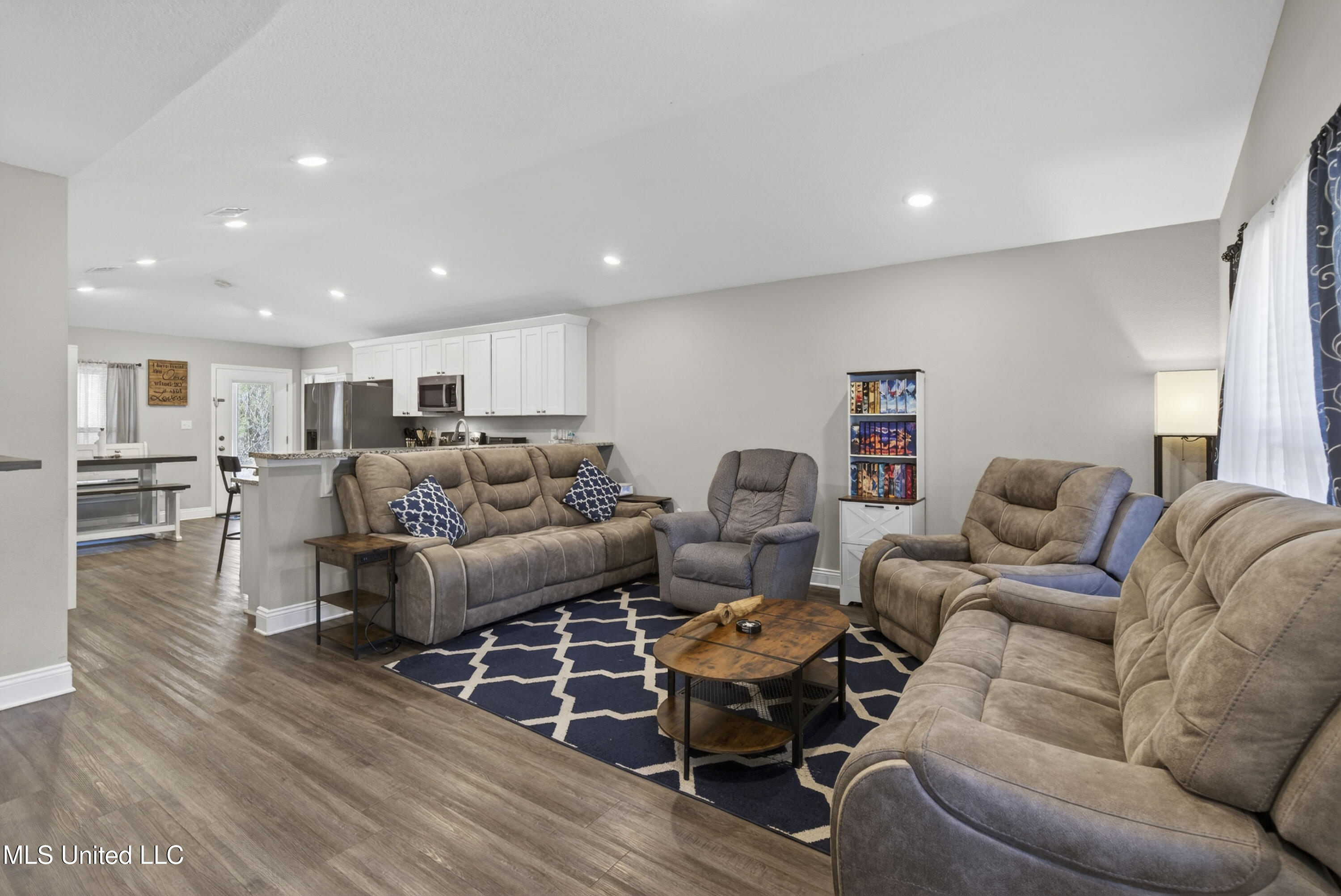 46 Cascade Cove Perkinston, MS 39573 - Photo 4 of 32 46CascadeCove-5