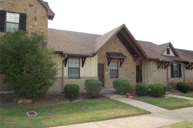 $700 | 3315 General Parkway, College Station, TX 77845
