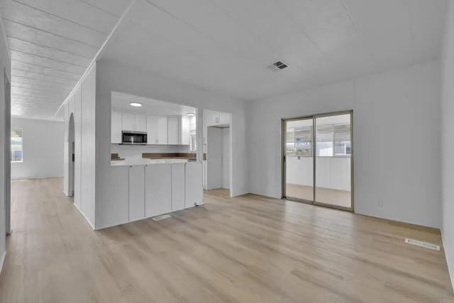 a view of empty room