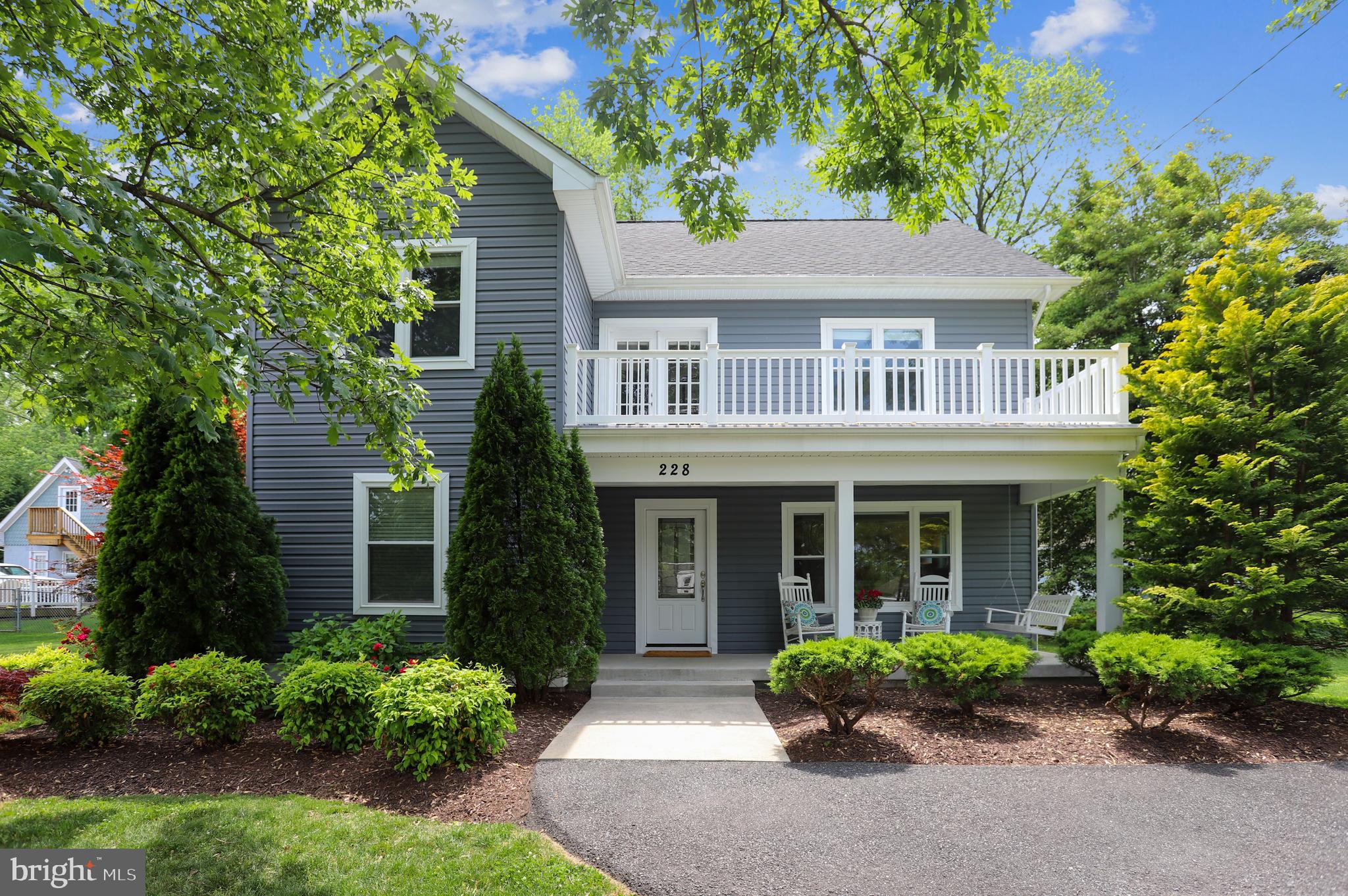 228 Edgewater Drive Edgewater, MD 21037 - Photo 1 of 58 Gallery Image 1