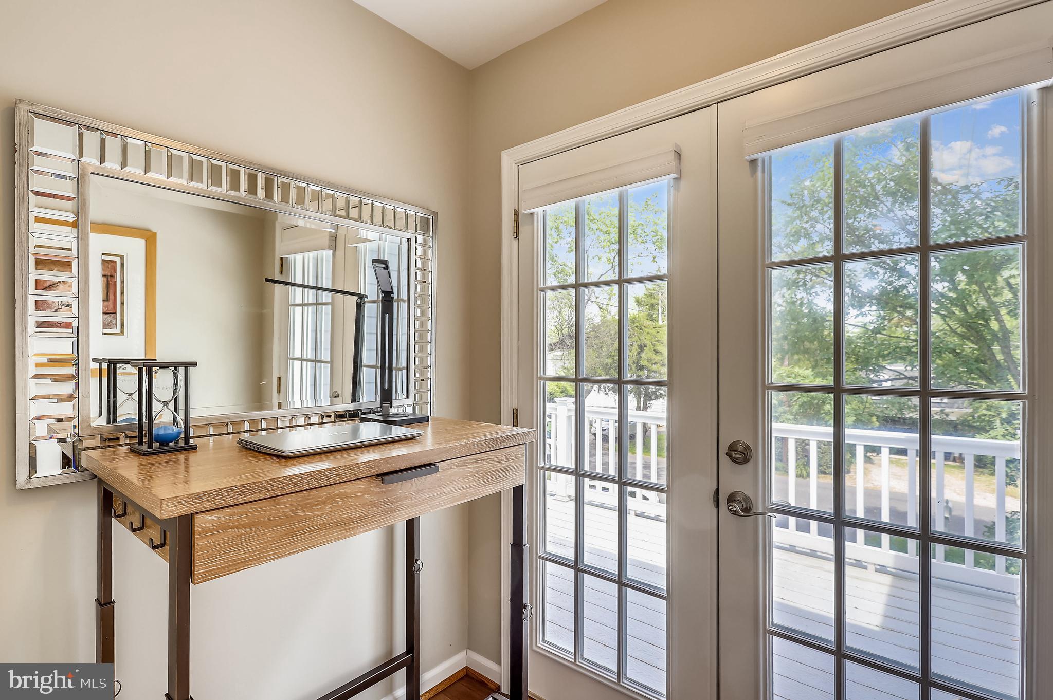 228 Edgewater Drive Edgewater, MD 21037 - Photo 22 of 58 Nook by Balcony