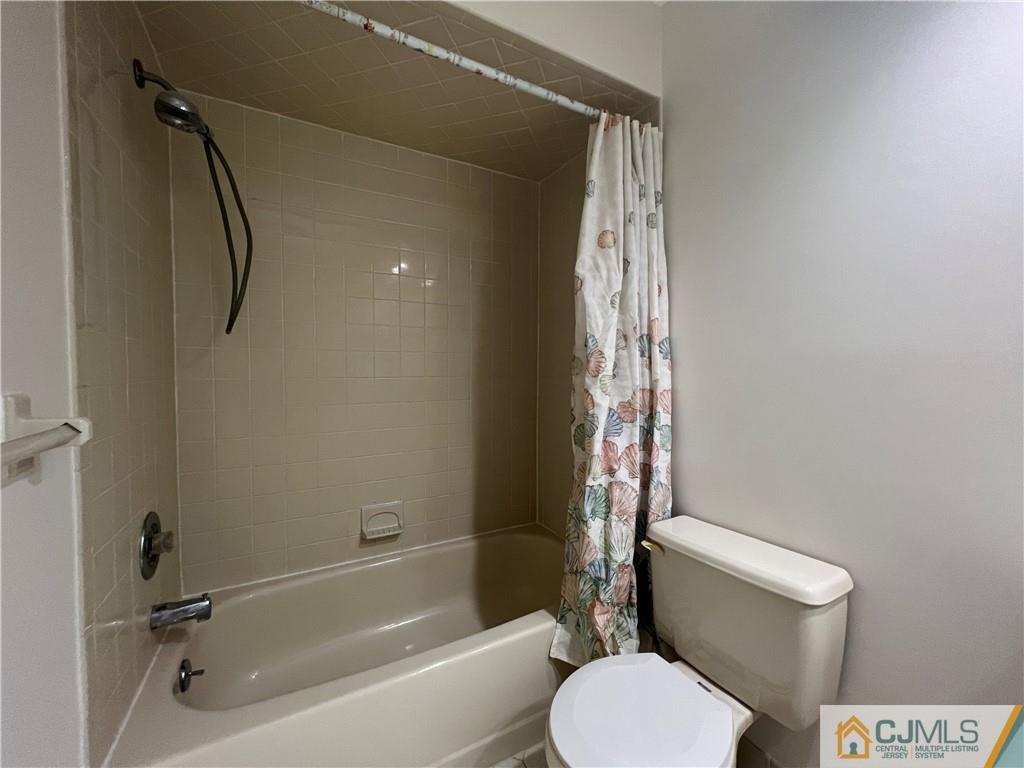204 Maplecrest Road Edison, NJ 08820 - Photo 9 of 9 a bathroom with a toilet and a shower