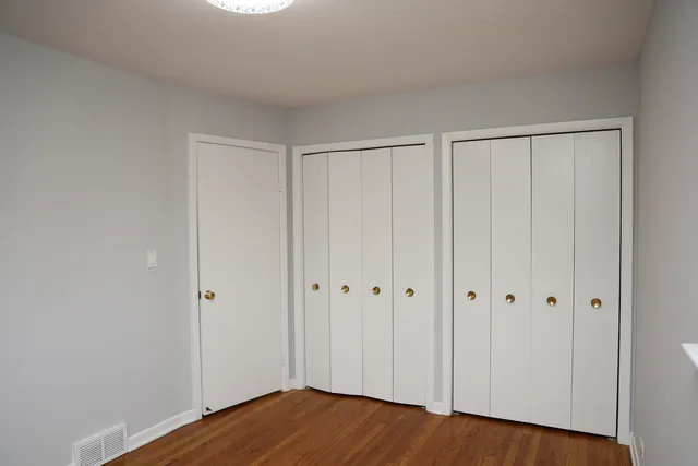 $3,100 | 9622 North Kildare Avenue, Skokie, IL 60076