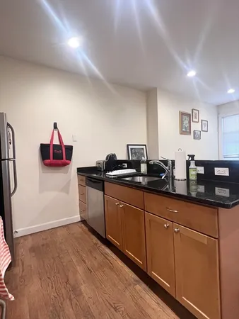$6,300 | 233 Northampton Street, Unit 1, Boston, MA 02118