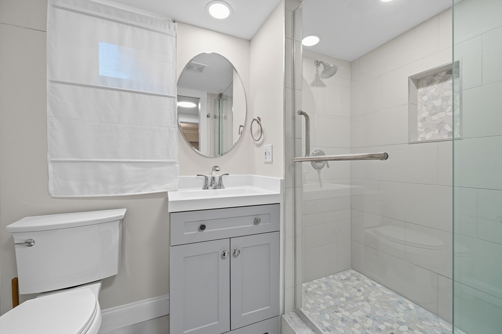 34 Oak Street Lexington, MA 02421 - Photo 31 of 39