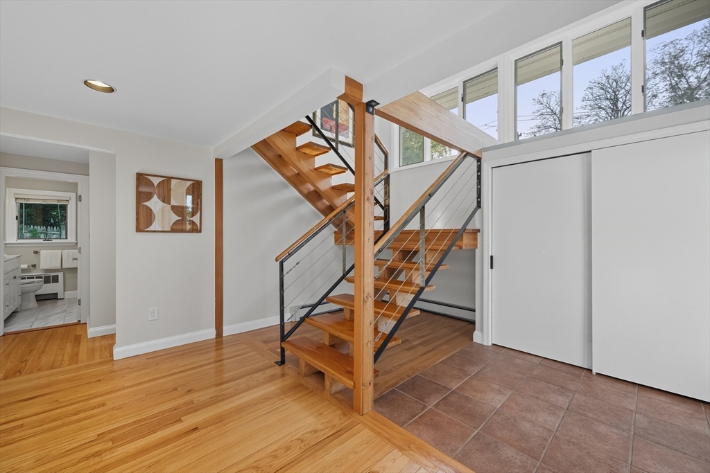 34 Oak Street Lexington, MA 02421 - Photo 5 of 39