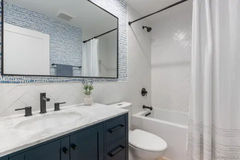 $1,995,000 | 2140 Orinda Drive, Unit E, Cardiff, CA 92007