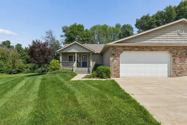 $289,000 | 518 A Hickory Lane, Howard, OH 43028