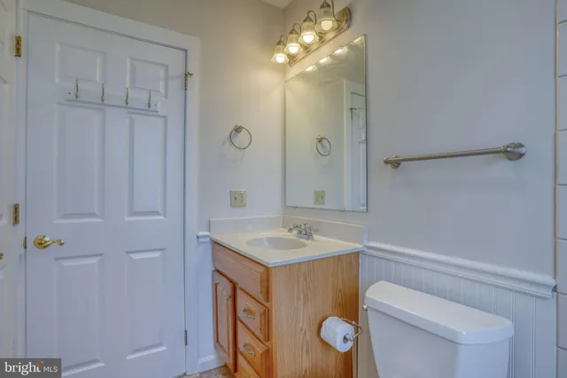 $299,900 | 2968 Deep Grass Lane, Houston, DE 19954