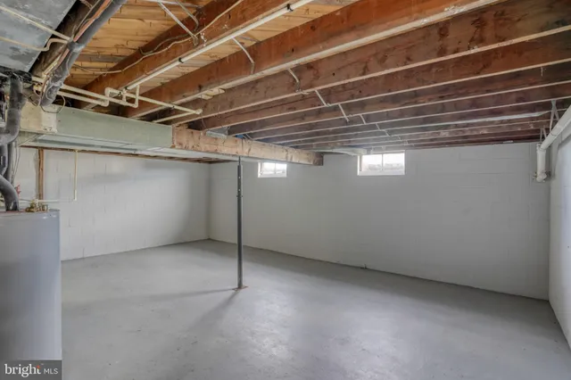 $299,900 | 2968 Deep Grass Lane, Houston, DE 19954