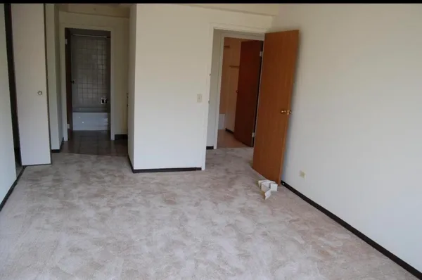 $246,000 | 1840 Huntington Boulevard, Unit BW511, Hoffman Estates, IL 60169