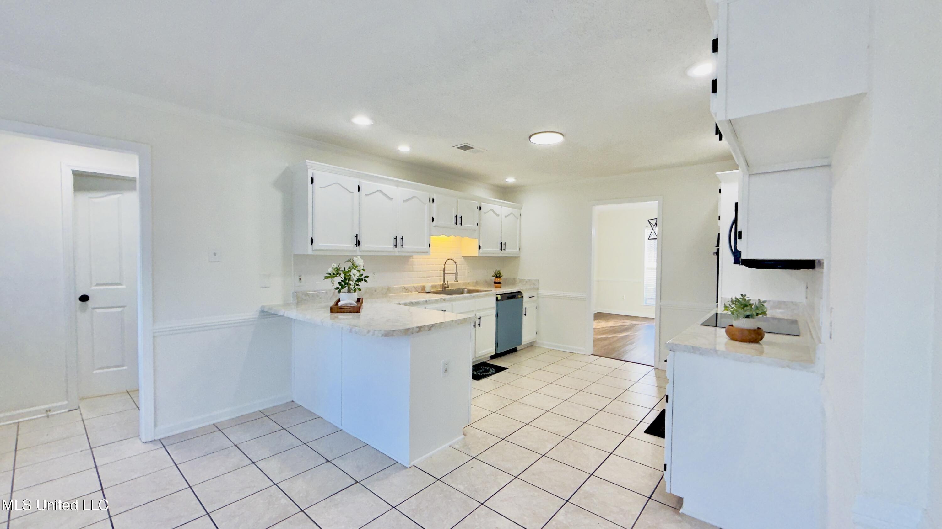 8830 Youngblood Road Olive Branch, MS 38654 - Photo 28 of 33 IMG_8351