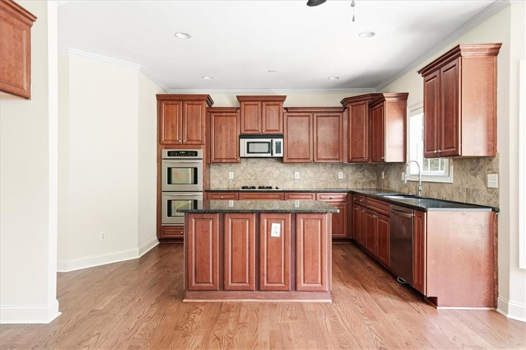 5691 Boreal Way Southwest Atlanta, GA 30331 - Photo 18 of 43 Gallery Image 18