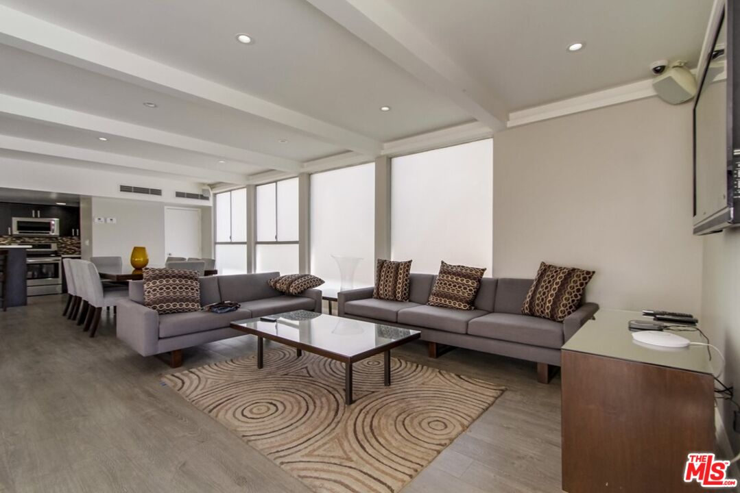 7250 Franklin Avenue, Unit 702 Los Angeles, CA 90046 - Photo 11 of 39