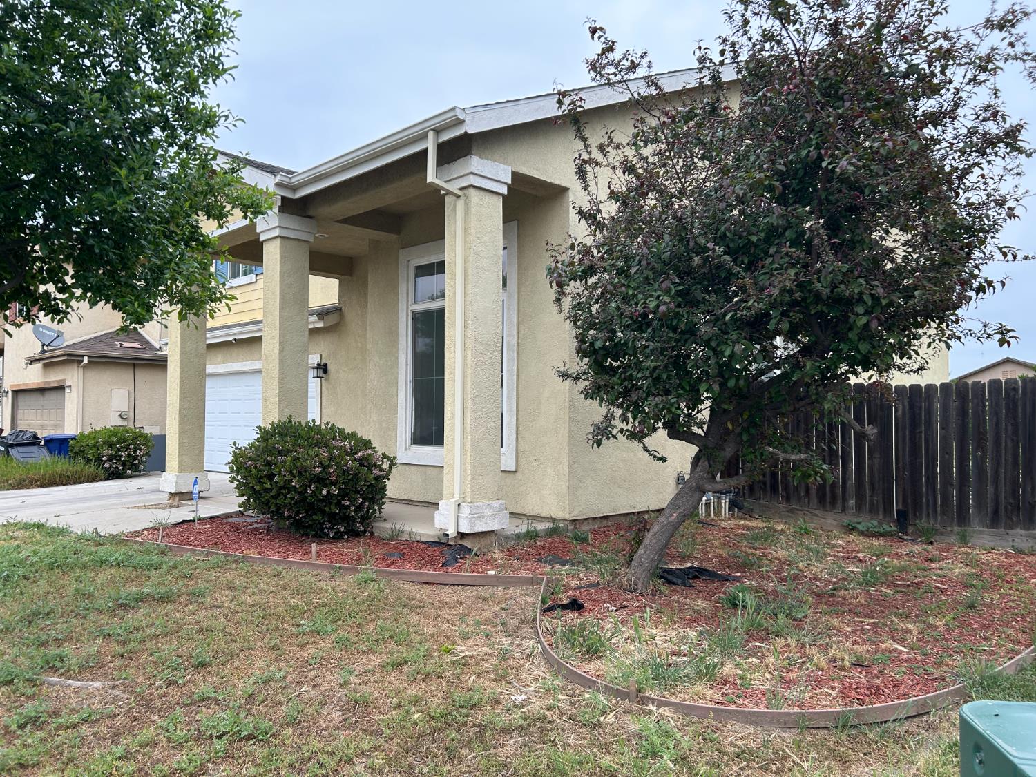 1808 Rancho Encantado Court Modesto, CA 95358 - Photo 3 of 32