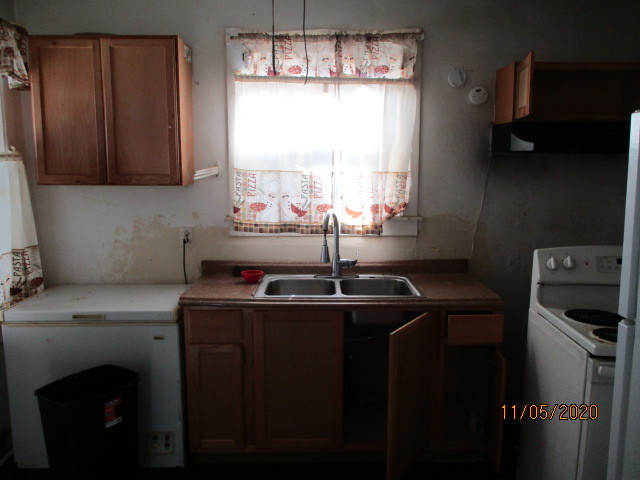 Undisclosed Address Chicago, IL 60628 - Photo 16 of 16